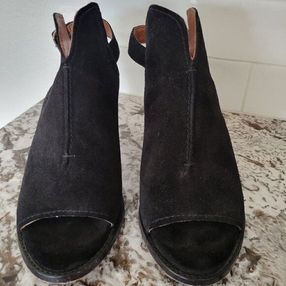 FRYE Black leather block heel cut out sandals size 10B - Picture 1 of 8